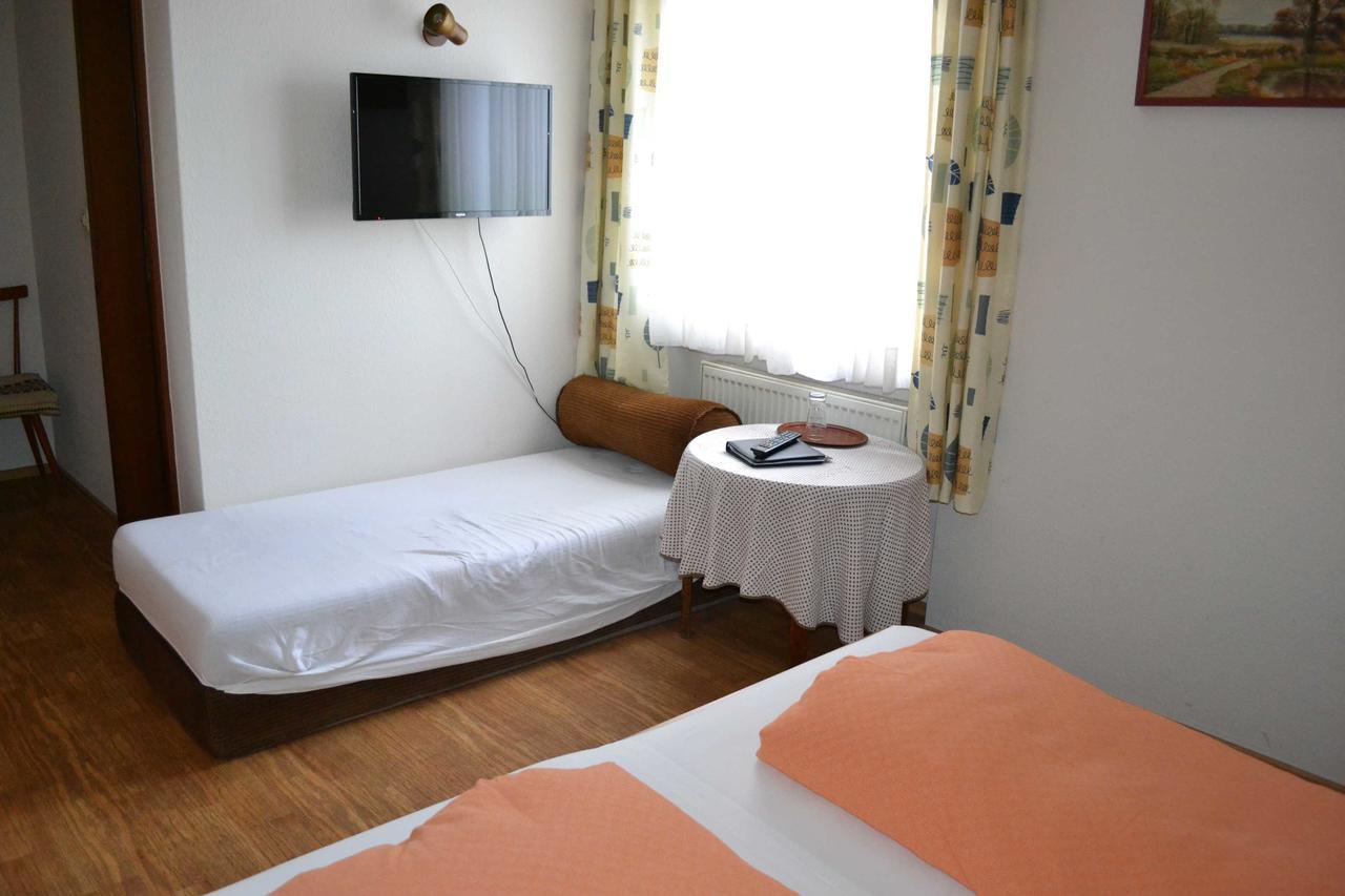 Gaestehaus Tagescafe Eckenfels Ohlsbach Экстерьер фото